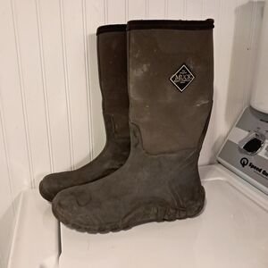 Mens Muck Boots size 11 11014 Brown Artic, Winter Insolated